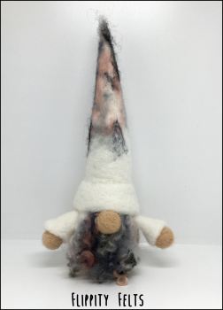 Grey and pink marble tomte